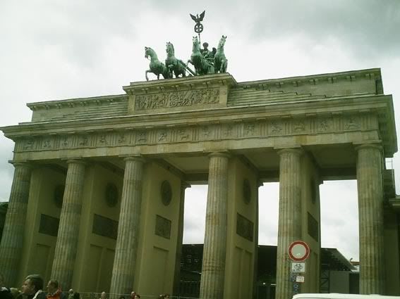 44_BrandenburgGate.jpg