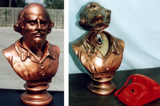 batman-shakespeare-bust-2.jpg