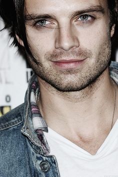 photo sebastian stan_zpskdqhodud.jpg