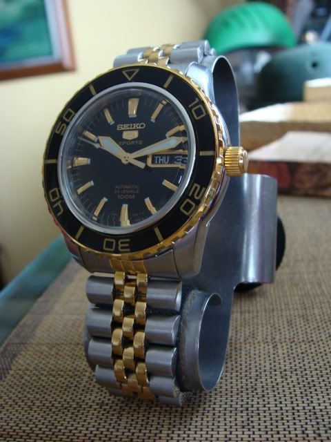 seiko snzh60k1 gold