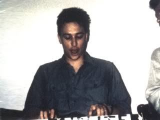 Alan3.jpg Without words! image by LittleMary1990