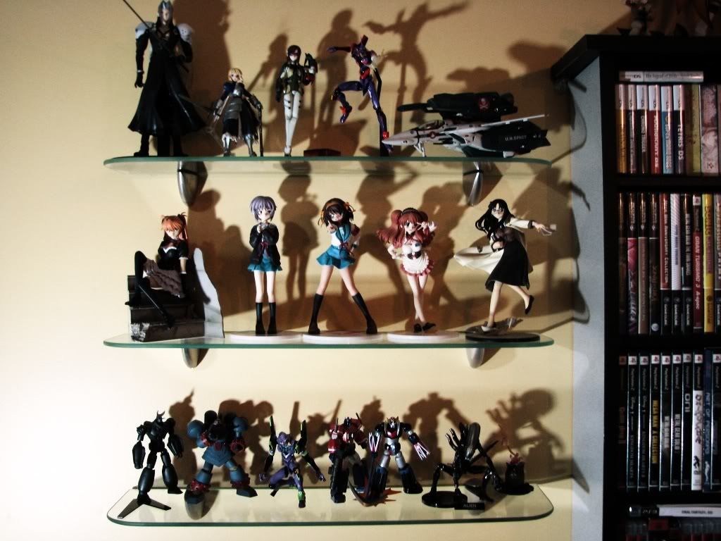 FiguresShelf01.jpg