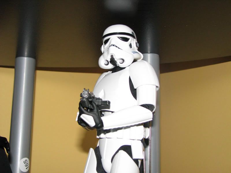 SideshowStormtrooper01.jpg