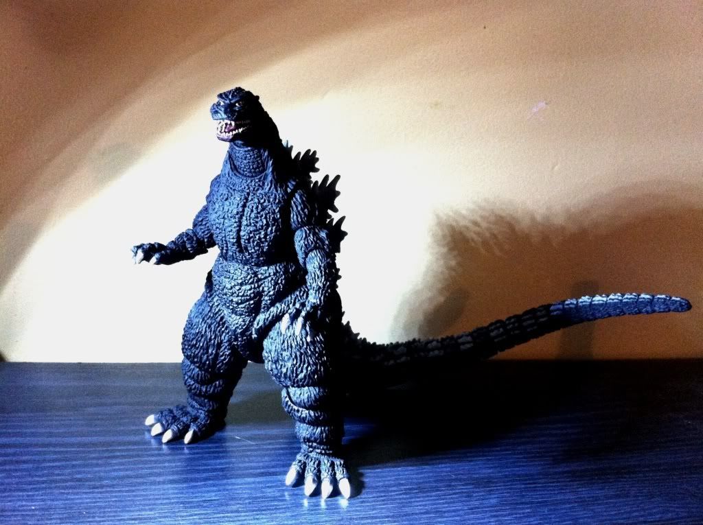 godzilla001.jpg