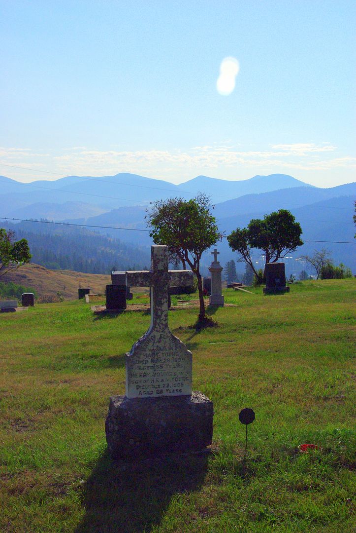 http://i158.photobucket.com/albums/t88/lnbseattle/Summer%202010/colvilleetc039.jpg