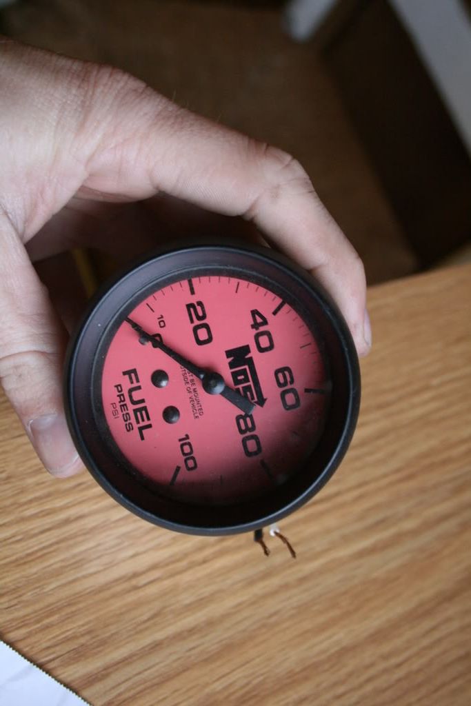 FS brand new autometer / NOS Fuel pressure gauge mechanical VW
