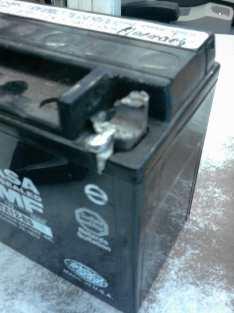 Battery post MELTED! StromTrooper