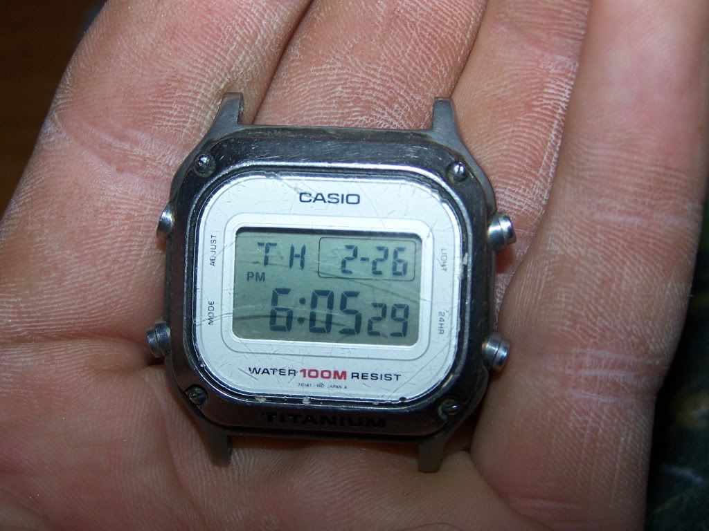 who knows any watches made out of titanium? Page 2