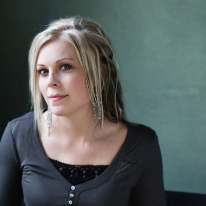 vicky beeching cast