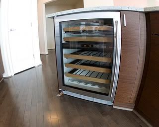 cosmopolitan apartment for sale- seattle urban living