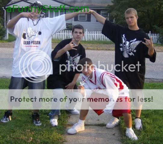 https://i158.photobucket.com/albums/t82/KeepinItSpank/wiggers.jpg